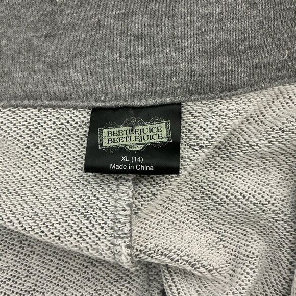 Kids Beetlejuice Astrid Lightweight Graphic Blazer size 14(XL) NWT - Picture 5 of 7